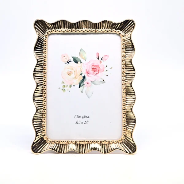 Zinc Alloy Photo Frame Gold 5×7 | Premium Metal Picture Frame with Glass Front | Elegant Home & Office Décor
